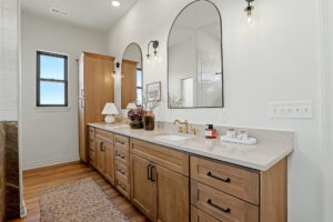 Master bathroom with dual vanity