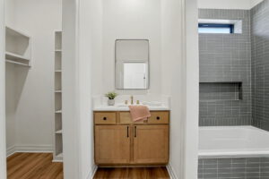 Guest bathroom with closet